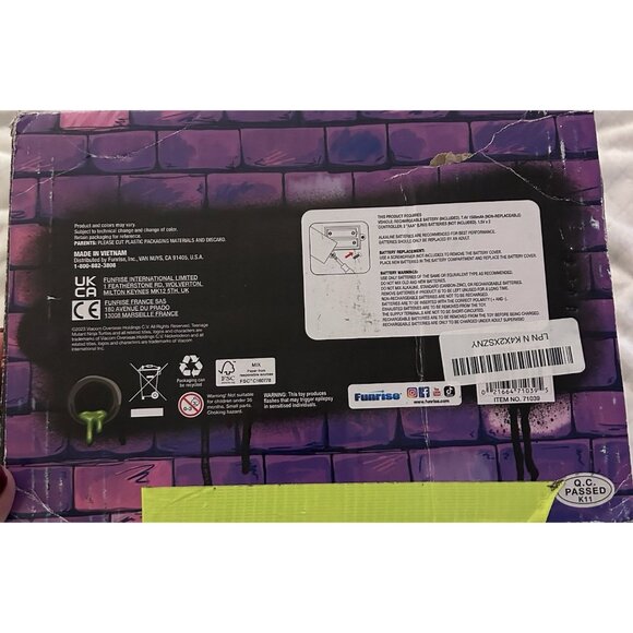 Teenage Mutant Ninja Turtles Cowabunga Skate 12.6” RC Raph with Remote Control - Picture 7 of 7